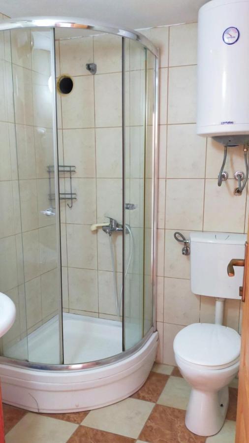 Guesthouse Tri Palme Bečići Buitenkant foto
